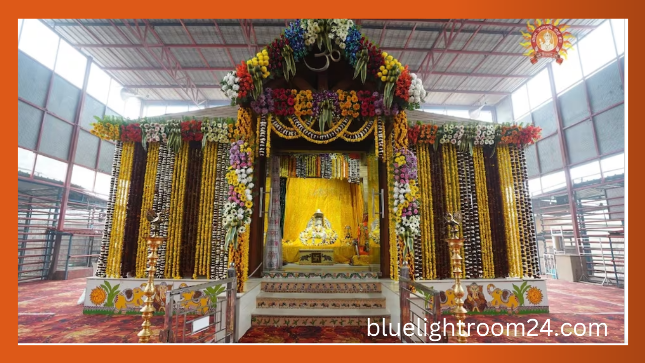 Temporary temple decorated before Shri Ram Mandir Pran Pratishtha
